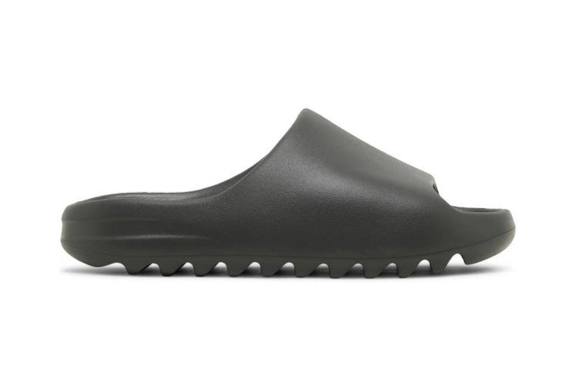 Yeezy Slides Dark Onyx