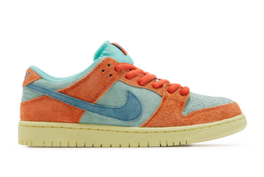 Nike SB Dunk Low Orange Emerald Rise